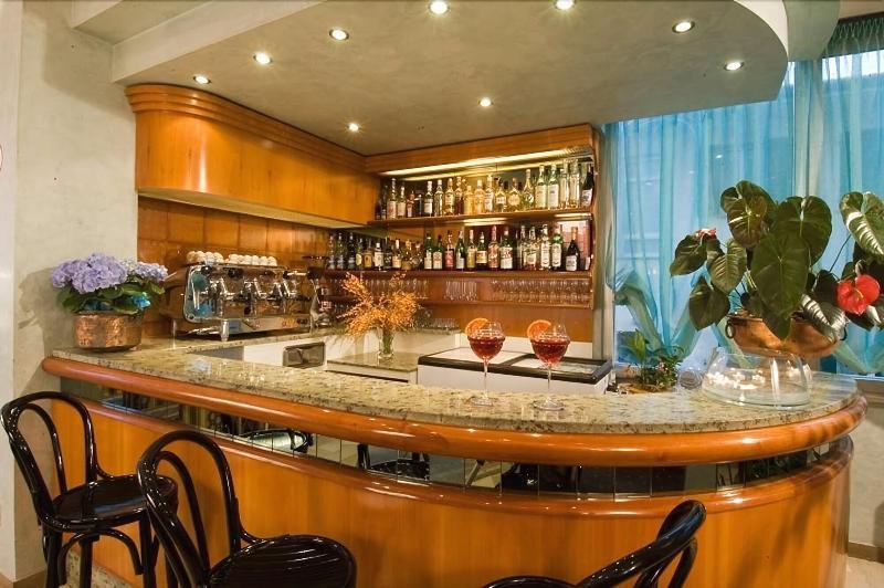 Hotel Alsen Rimini Luaran gambar