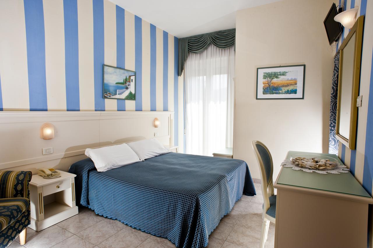 Hotel Alsen Rimini Luaran gambar