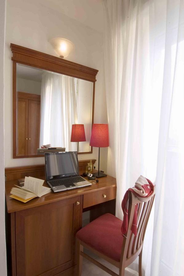 Hotel Alsen Rimini Luaran gambar
