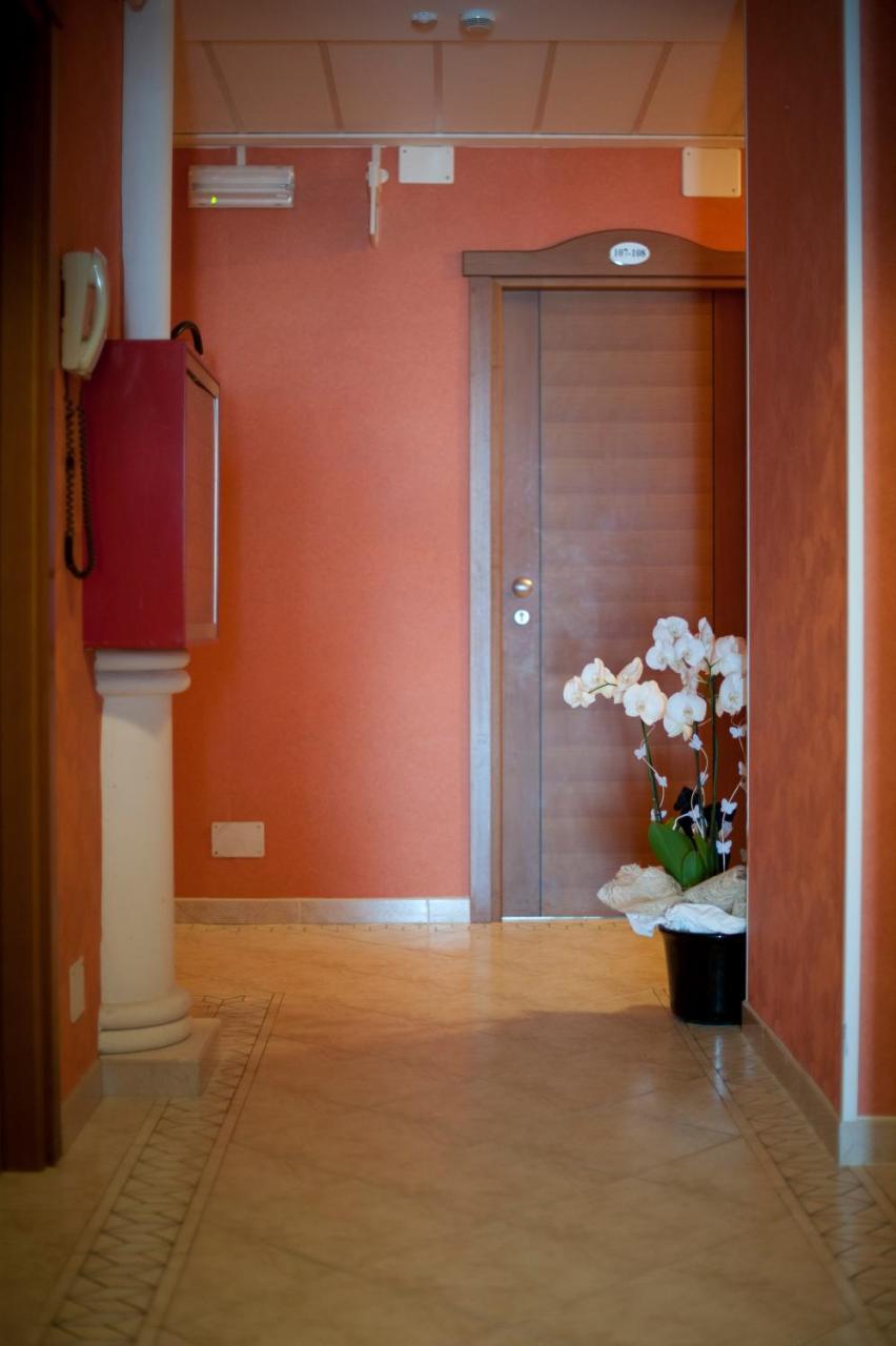 Hotel Alsen Rimini Luaran gambar